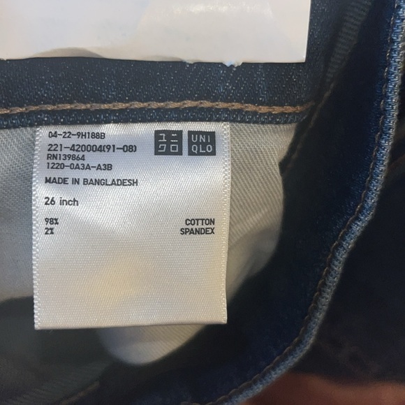 Uniqlo Regular Fit Straight Blue Jeans! NWT - Picture 7 of 10